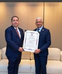 Designan al doctor Mario Lama asesor honorífico en materia de salud del Senado