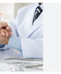 Salud en jaquez: Médico advierte que el 75% del bienestar depende del entorno, no del sistema sanitario