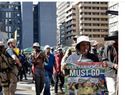 Protestas en Sudáfrica dejan un muerto y 900 detenidos