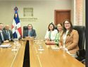 Valdez Albizu destaca fortaleza económica del país en encuentro clave con ejecutivos Citi Bank