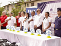 Inefi y FDF impulsan el fútbol en La Vega con entrega de balones