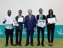 BCRD premia a ganadores de su XIII competencia académica "Economistas del Futuro"