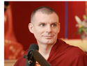 Lama Rinchen destaca la prevención como clave para reducir el sufrimiento