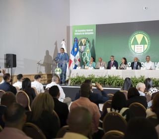 Contralor destaca compromiso humano y financiero de la Coopecogral