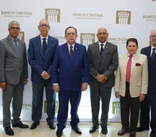BCRD exhibe "Especímenes de billetes de América"