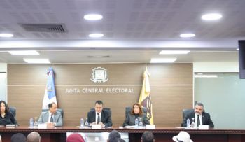 La JCE solicita suspender docencia desde el viernes 16 hasta el lunes 19 por elecciones