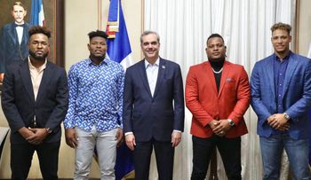 Presidente Abinader recibe en Palacio Nacional jugadores de los Astros de Houston
