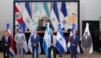 Gobernador Valdez Albizu: inversión extranjera superaría los US$4 mil millones al cierre de este año