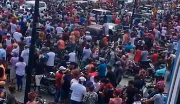 PN suspende comandante policial de Puerto Plata, por permitir multitudinaria manifestación