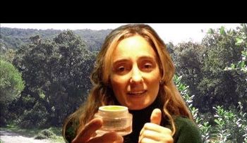 Video: Crema antiarrugas, regeneradora, rejuvenecedora casera y ecológica