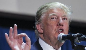 Trump descalifica a la inteligencia de EEUU, cita a Assange 