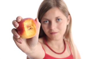 10 buenas razones para comer un melocotón diario ¡Toma nota!