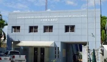 Coraabo asegura mejora servicio de agua Boca Chica