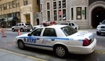 Dominicano Jesús Rodríguez, intentó sobornar con 50 mil dólares a un policia en NY; pero el juez lo dejó libre 