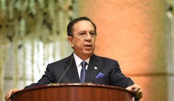 Gobernador Valdez Albizu: República Dominicana â??tiene suficiente dólares y vienen aún más dólaresâ?  