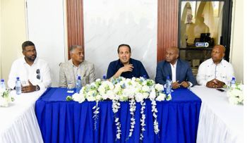 Ministro de Salud, Víctor Atallah supervisa programas de salud en San Cristóbal