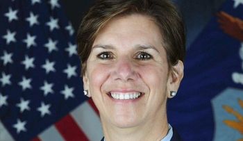 Obama nominará por primera vez una mujer para dirigir un comando de combate