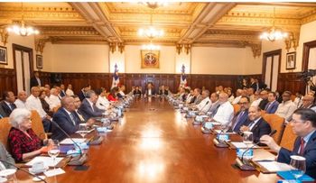 Gobierno celebra 50. Consejo de Ministros: aprueba Política Presupuestaria 2026 y presenta avances de metas priorizadas