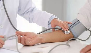 La hipertensión arterial es un "asesino silencioso"; es la 1ra causa de muerte en el mundo; muchas personas no saben que la padecen