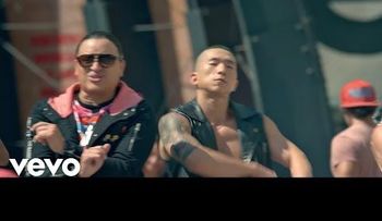  Elvis Crespo ft. Ilegales