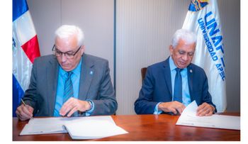 Senado y UNAPEC firman alianza para fortalecer la capacitación