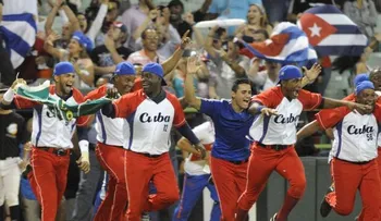 Fueron tres, los cubanos que desertaron de la Serie del Caribe