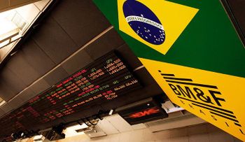 El lunes negro afecta a América Latina, por desplome bolsa de Brasil