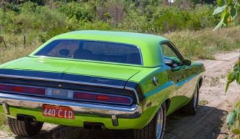 Encuentran a un delincuente en EEUU en el maletero de un coche que iba a ser subastado