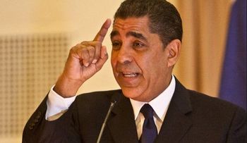 Usan a DM y otras autoridades recaudar fondos entre dominicanos en NY, denunció Adriano Espaillat