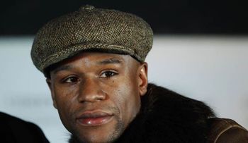 Ex novia interpone demanda civil a Mayweather 