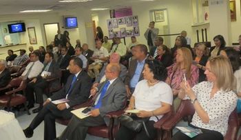 Fiscal de Manhattan y el Consulado RD en NY hacen presentación sobre tipos de fraudes contra inmigrantes