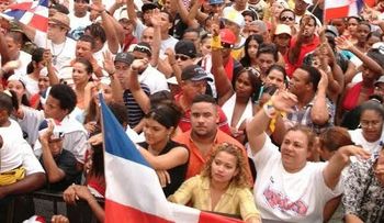 Gran Parada Dominicana de El Bronx celebra su 25 aniversario