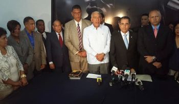 Hipólito y Abinader encabezarán este domingo marcha en los Mameyes y otros sectores de SDE