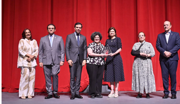 Reconocen a madres destacadas de Santiago