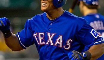 Adrián Beltré queda fuera de alineación por leve esguince