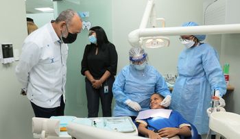INABIE beneficia a 2,832 estudiantes con atención gratuita de salud visual, auditiva y bucal desde enero a la fecha