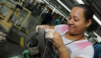 Sperry Top-Sider duplicará fabricación de zapatos en República Dominicana