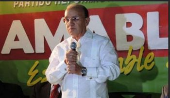 Aristy Castro evade respuesta cuando le preguntan si buscará la Presidencia 