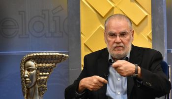 Ministro de Economía afirma Gobierno explora alternativas para seguir enfrentando la inflación