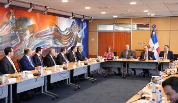 Valdez Albizu, Magín Díaz y Sanz Lovatón se reúnen con representantes de la ABA
