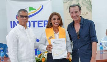 INFOTEP y PROCIGAR gradúan 127 nuevos tabaqueros
