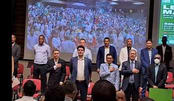 Leonel Fernández y el secretario general de la FP concluyen gira por Europa; juramentan más de 13 mil miembros