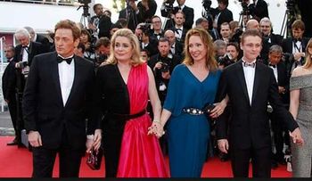 Festival de Cannes arranca con un tono de conciencia social 