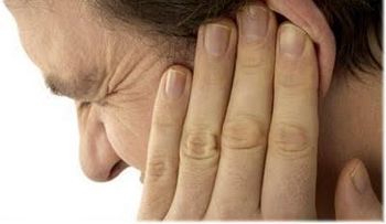 ¿Por qué tenemos un pitido en los oídos?