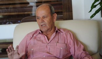 Senador Félix Vásquez renuncia a postularse. "He considerado ocuparme de preservar mi salud