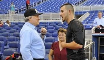 El dueño de los Marlins sigue llorando la muerte del cubano José Fernández