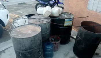 Advierten en San Pedro consumo de bebida ilegalâ??Tapa Flo jaâ?; cierran fábrica de triculí