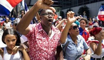 Funcionarios criollos se niegan a desfilar con alcalde de NY, por comentarios racistas contra la RD