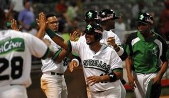 Estrellas derrotan 5-2 a los Gigantes