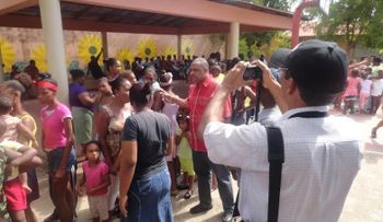 Movimiento A.P.E. realiza operativo médico